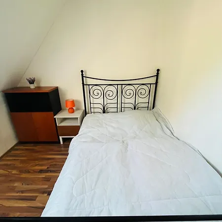 Zara Apartment