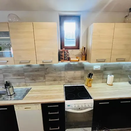 Zara Apartment *